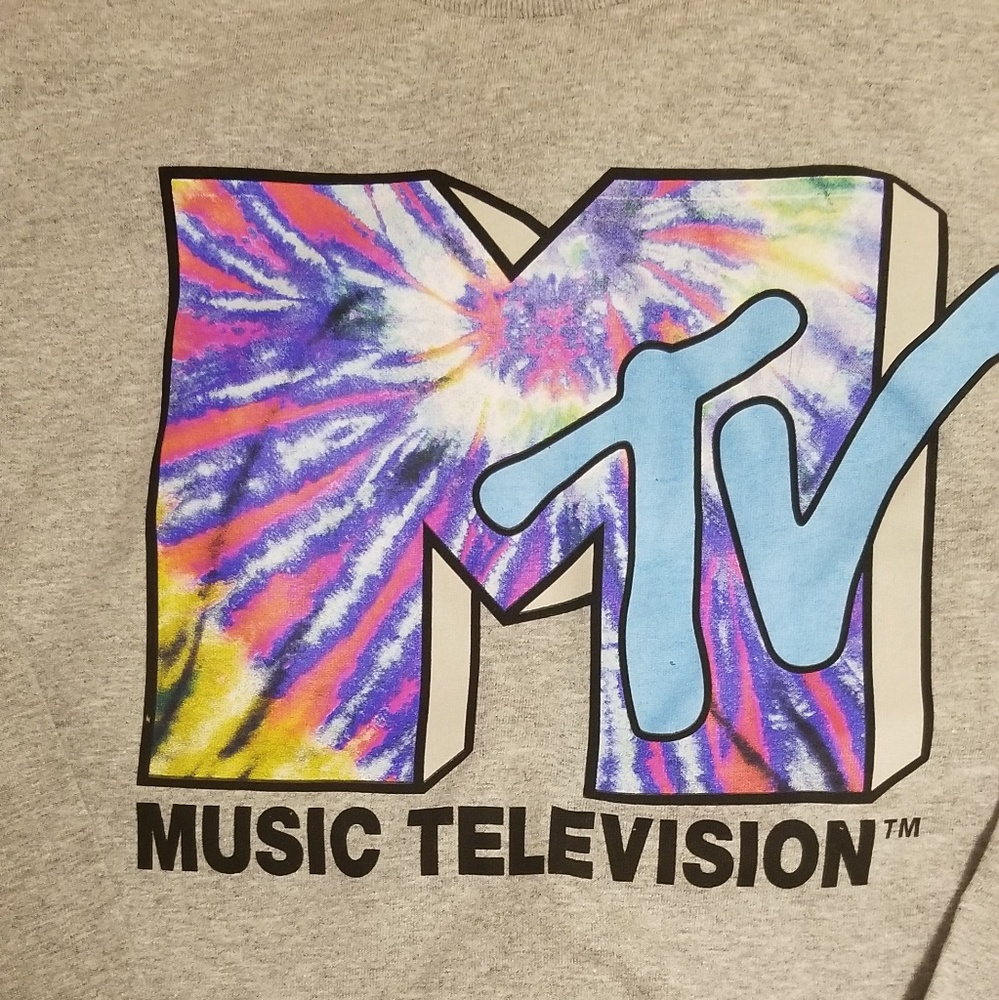Mtv long sleeve